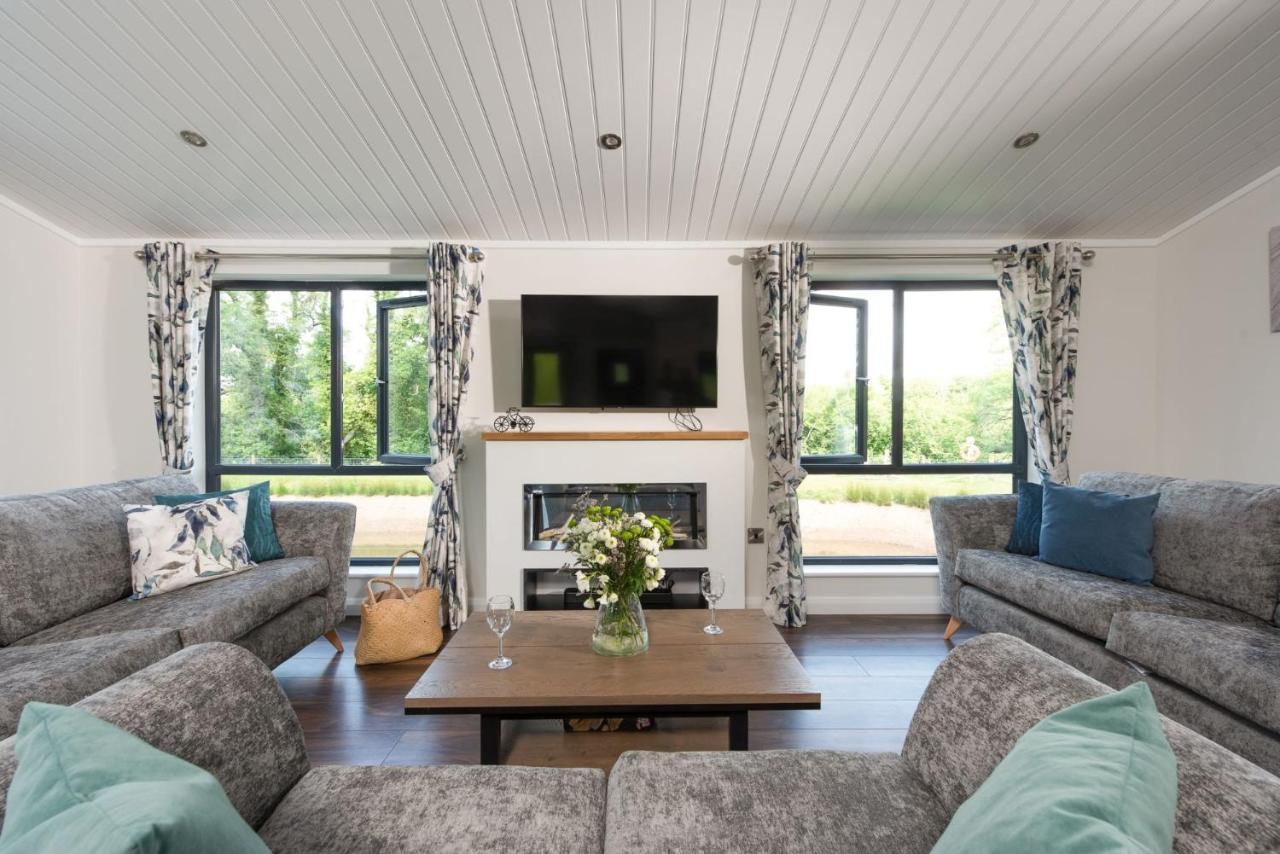 Lilac Lodge, 22 Roadford Lake Lodges Lifton Eksteriør billede