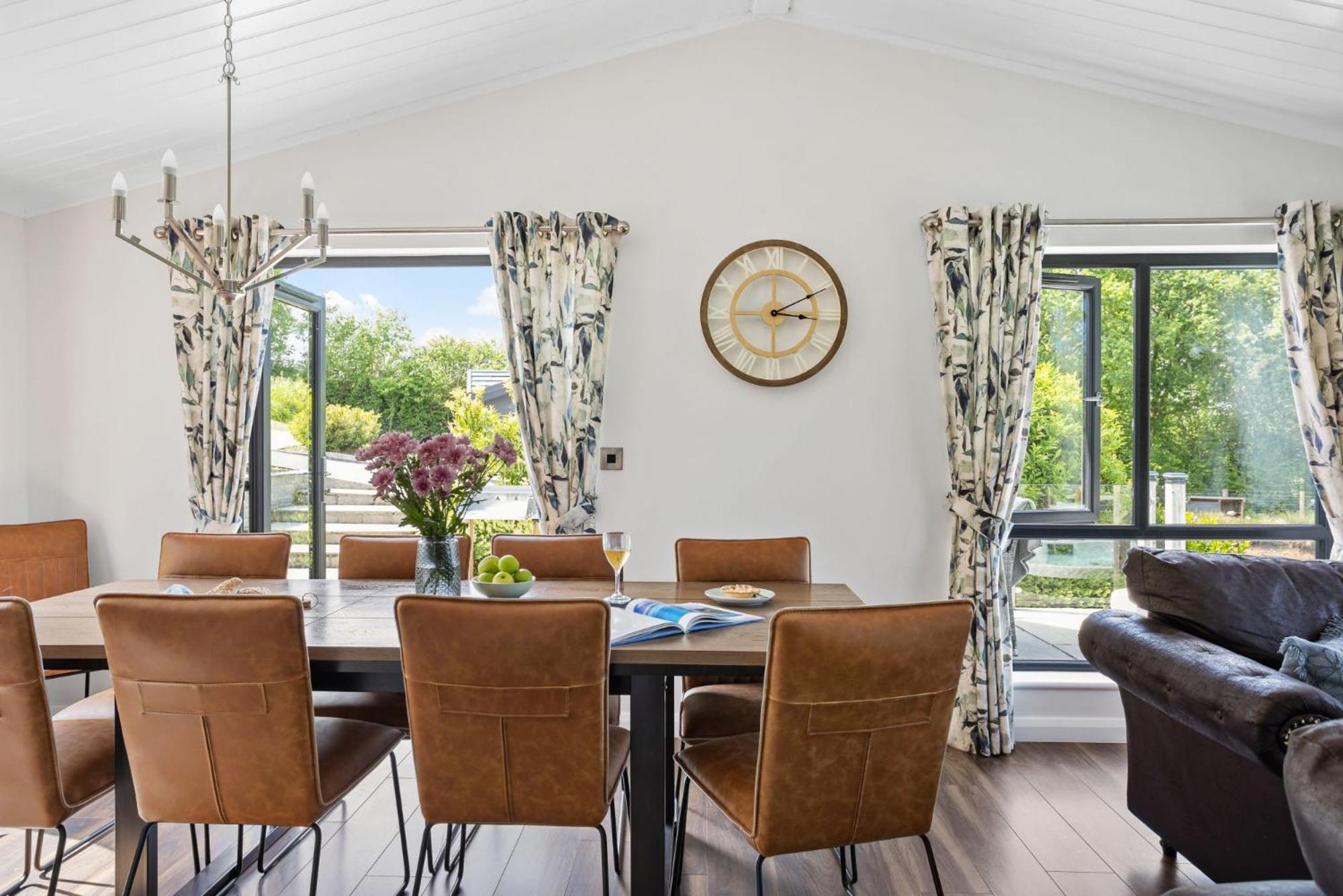 Lilac Lodge, 22 Roadford Lake Lodges Lifton Eksteriør billede